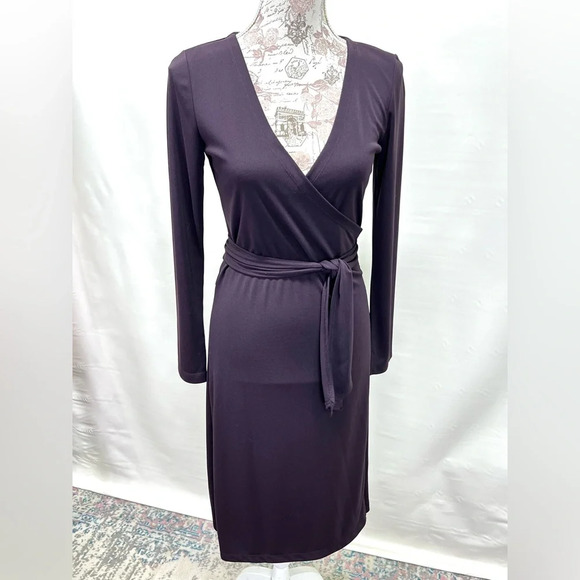 Kenneth Cole eggplant wrap dress size small excellent condition - Picture 8 of 9